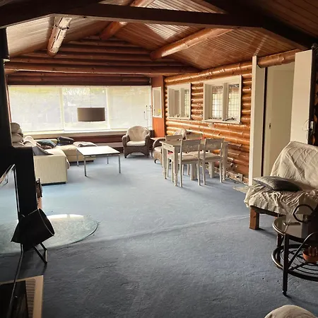 Stunning In Sjaellands Odde With 4 Bedrooms, Jacuzzi And Sauna Yderby
